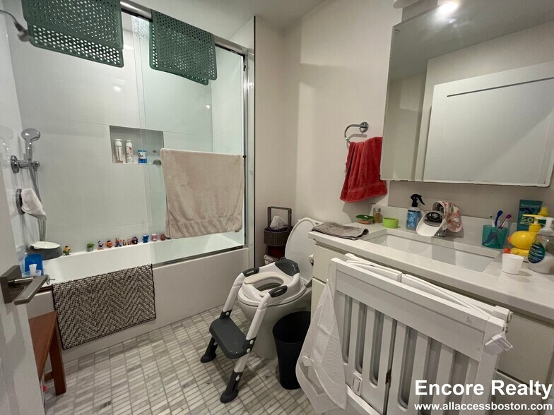 Building Photo - 39 Cummins Hwy