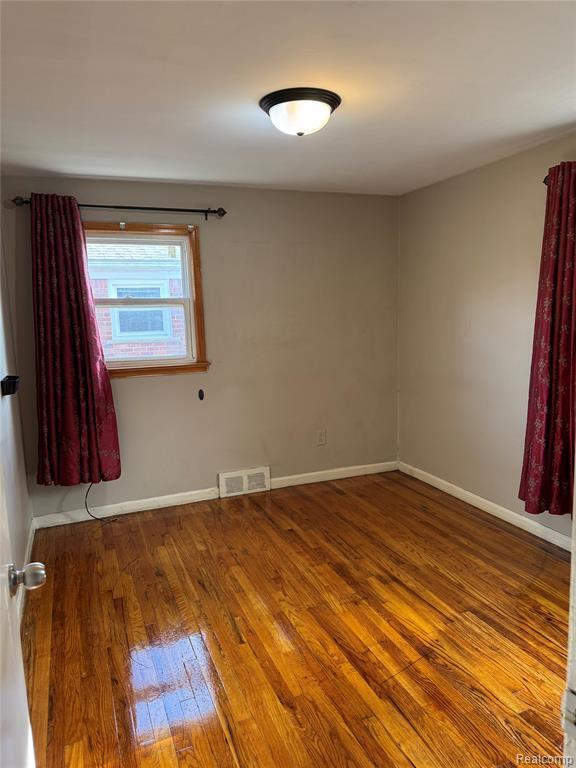 Building Photo - 1818 N Center St