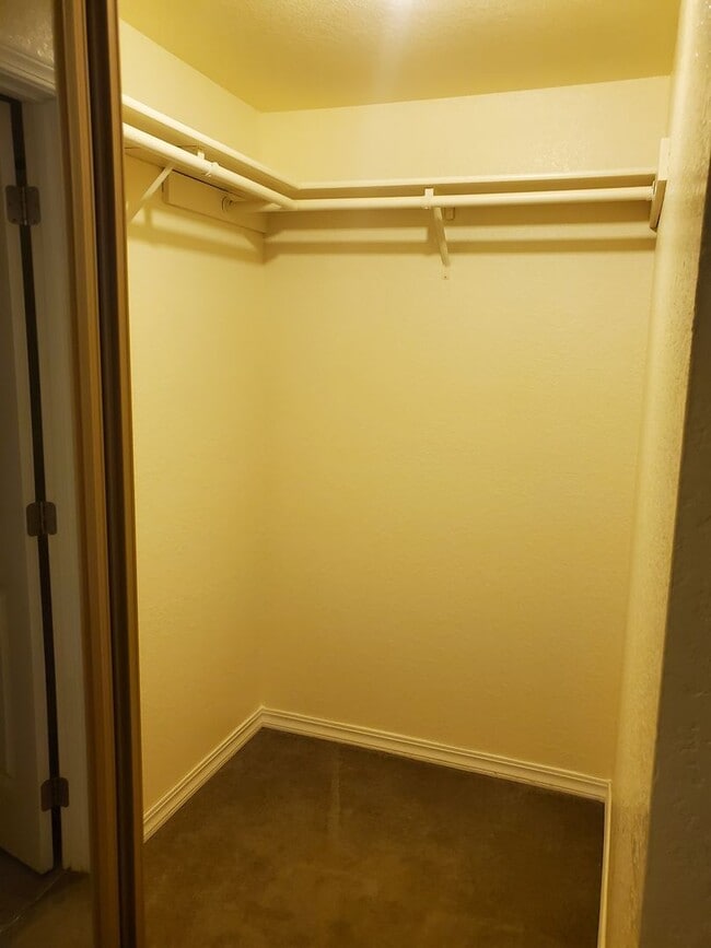Building Photo - 2 Bedroom Condo At Sunn Fjord Condominiums...