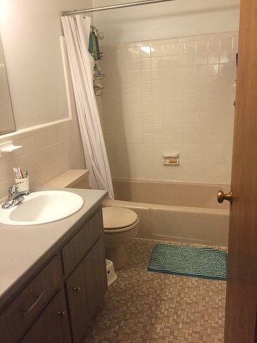 Building Photo - 20 Captain Parker Arms