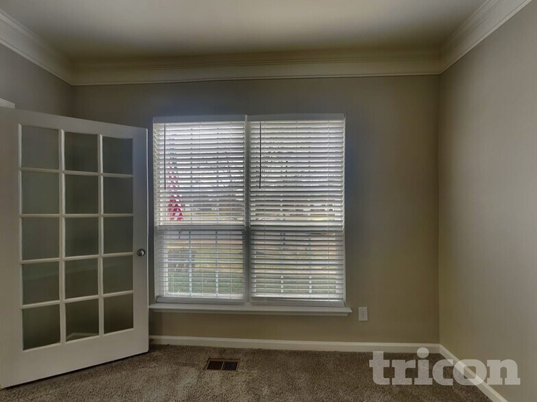 Building Photo - 528 Antebellum Ct