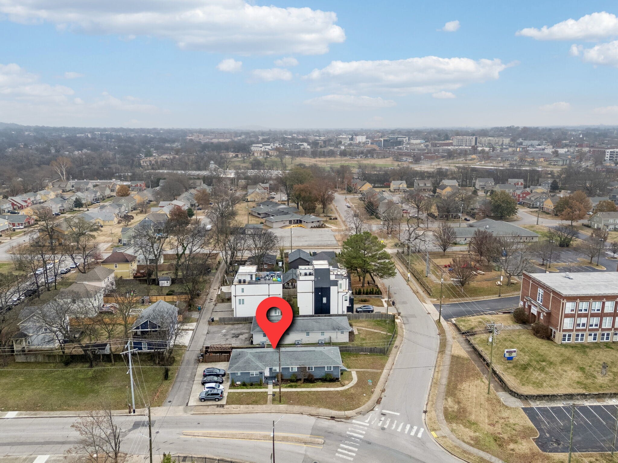 Building Photo - 501B Meridian St