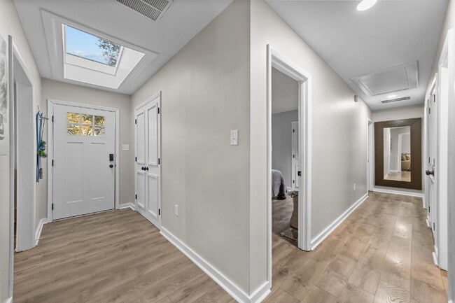 Building Photo - Nestled in the heart of Charlotte, this ch...