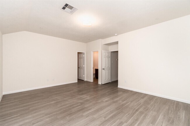 Building Photo - 3967 Lexington Manor Ct