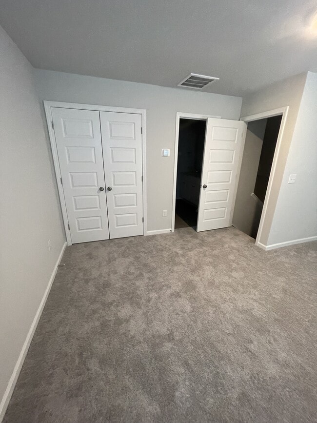 Building Photo - 504 Sea Sparrow St