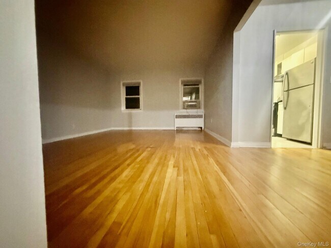 Building Photo - 1833 Palmer Ave