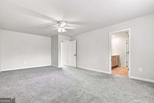 Building Photo - 176 Meander Dr