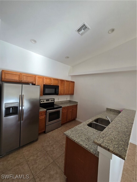 Primary Photo - 3820 SW 16th Pl