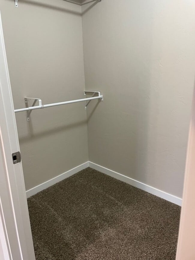 Building Photo - 1530 Aryn Ln