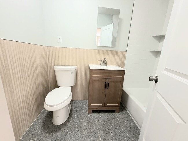 Building Photo - 133 E Grant Ave