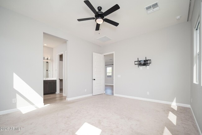 Building Photo - 18161 W Windmere Dr