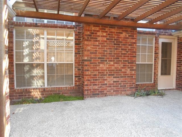 Building Photo - 4804 Holly Berry Dr