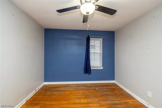 Building Photo - 15500 Benhoff Dr