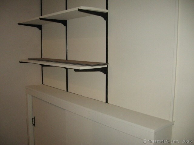 Building Photo - 81 Chipman St