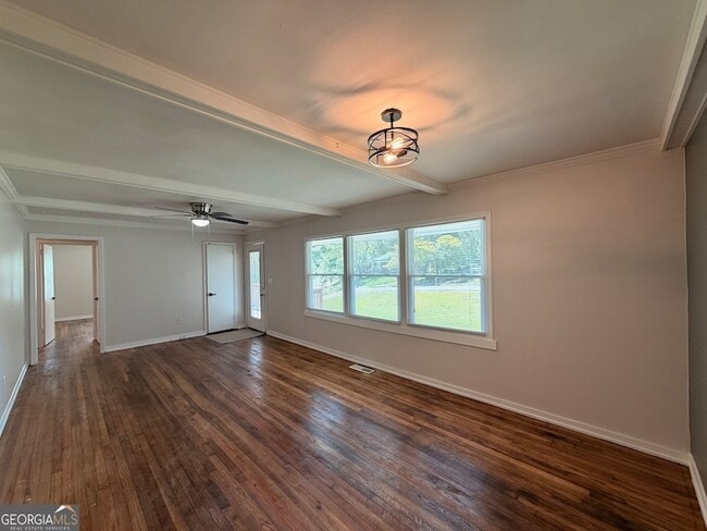 Building Photo - 1734 Cahoon St SW