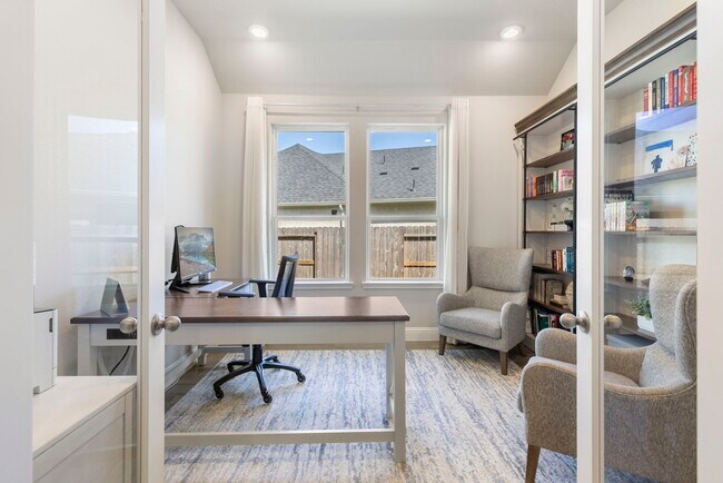 Building Photo - 16147 Sapphire Crst Dr