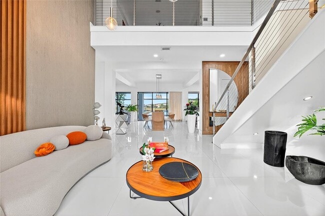 Building Photo - 10613 Mobberley Cir