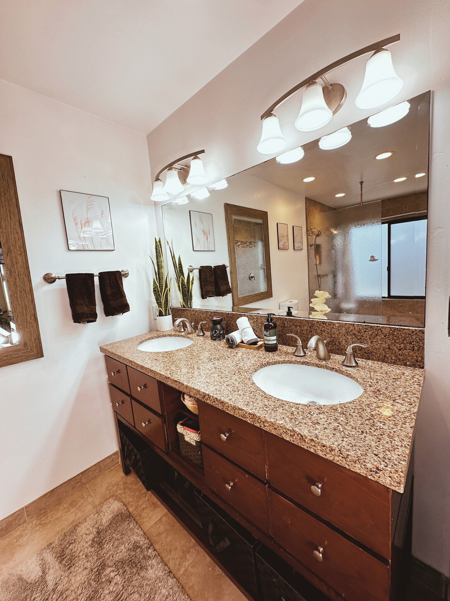 Building Photo - 4010 Layang Layang Cir