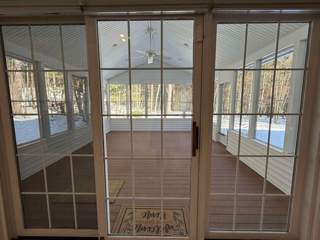 Building Photo - 149 Tinker Rd