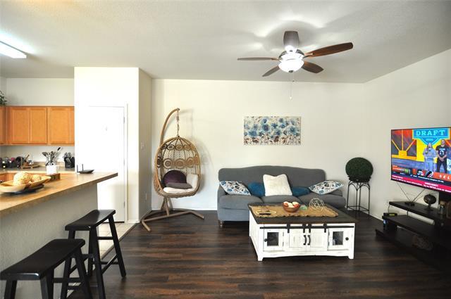 Building Photo - 7512 Howling Coyote Ln