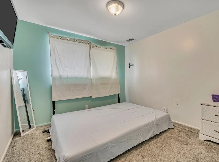 Building Photo - 1289 S 675 W