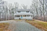Building Photo - 495 Washboard Rd
