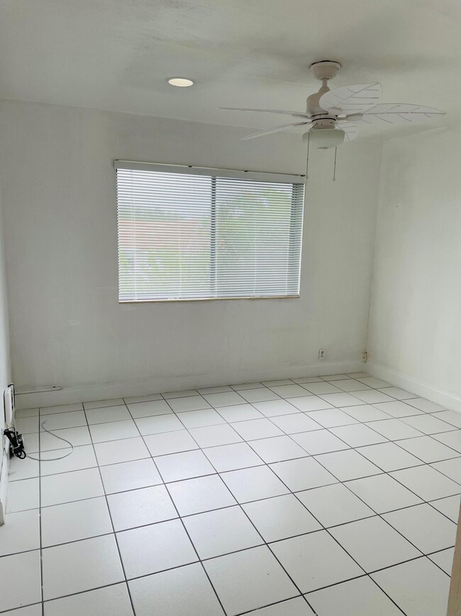 Building Photo - 4080 Tivoli Ct