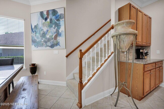 Building Photo - 526 Oakmont Dr