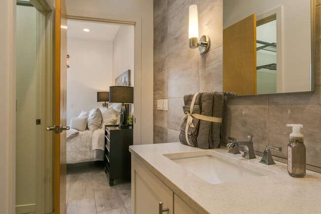 Building Photo - 3600 Central Ave SE