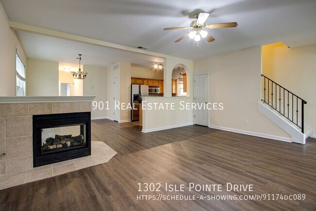 Building Photo - 1302 Isle Pointe Dr