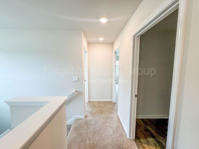 Building Photo - 2136 Montalvan Dr