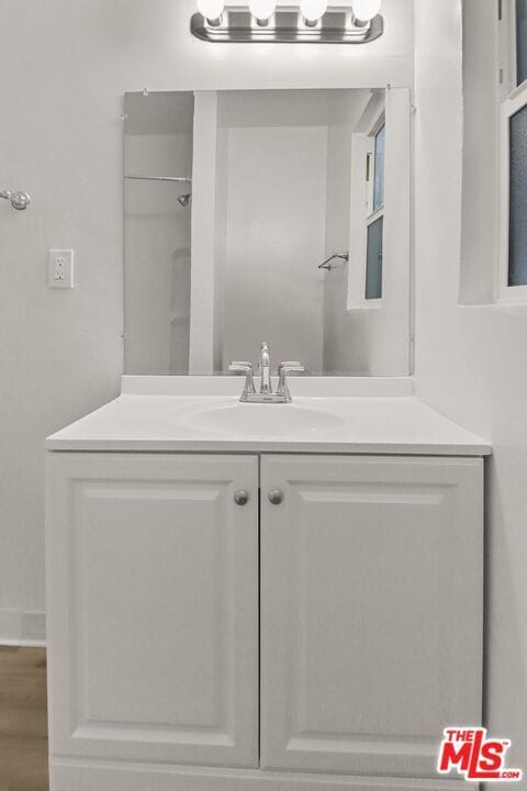 Building Photo - 11660 Chenault St