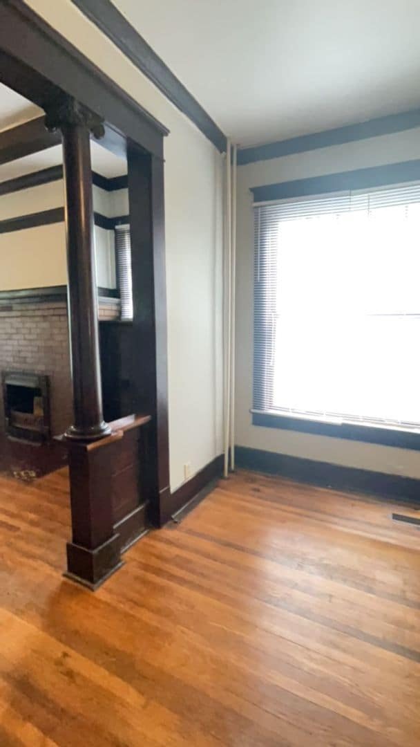 Building Photo - 1018-1024 Brown Street