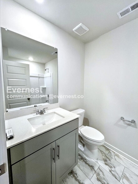 Building Photo - 1624 Manuka Ln