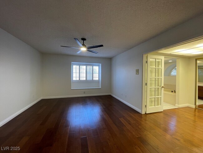 Building Photo - 579 Cervantes Dr