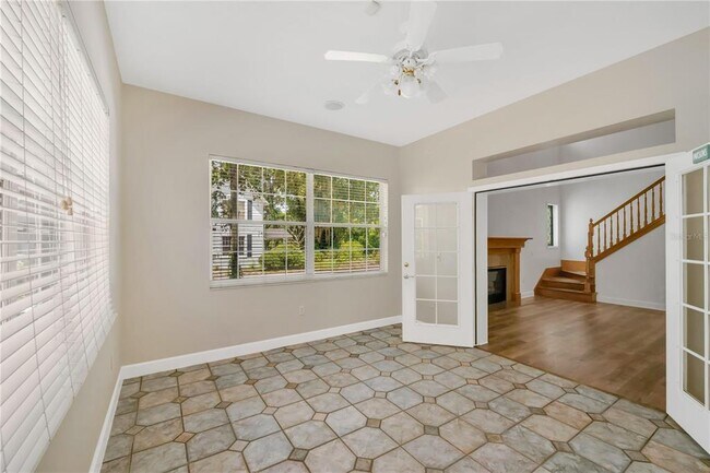 Building Photo - 1507 W Windhorst Rd