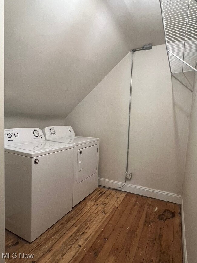 Building Photo - 1872 W 47th St