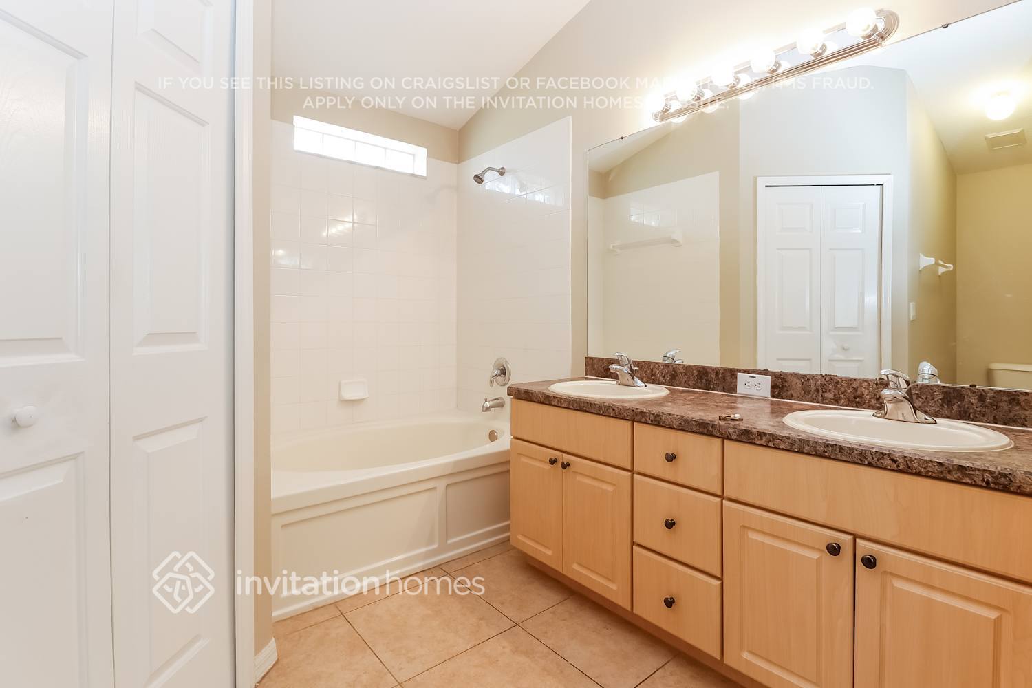 Building Photo - 6647 Cambridge Park Dr