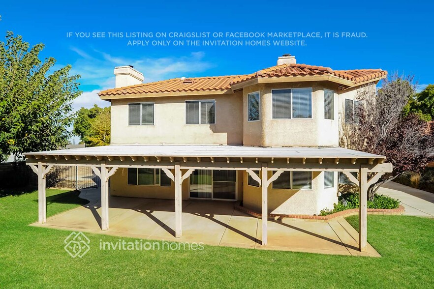 Building Photo - 41231 Crispi Ln