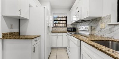 Building Photo - 5288 Treetops Dr