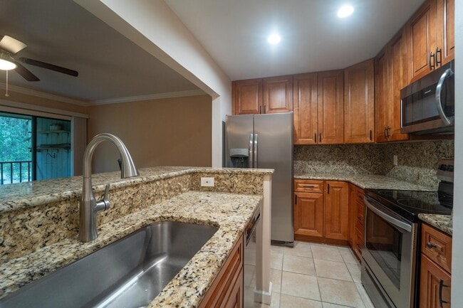 Building Photo - 6 Alcira Ct