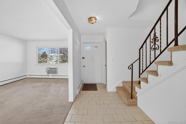 Building Photo - 126 Coachlight Square