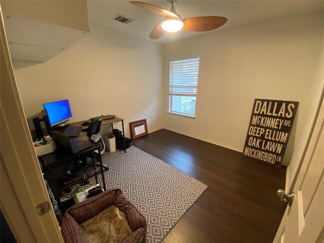 Building Photo - 1513 Coriander Dr