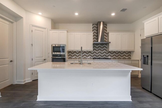 Building Photo - 5204 Watusi Bend