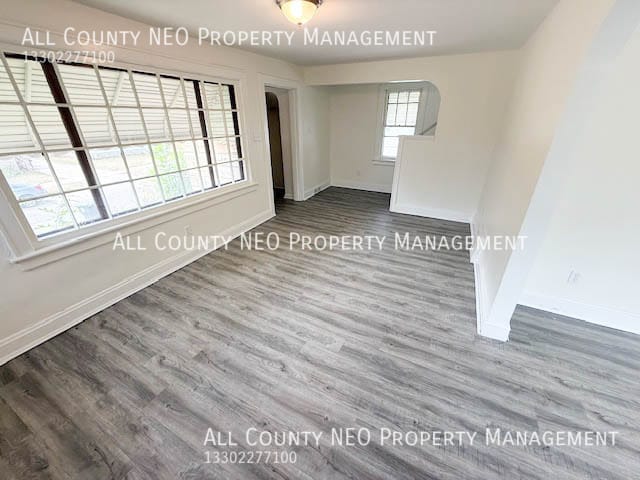 Building Photo - 897 McKinley Ave