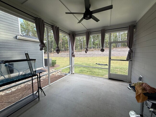 Building Photo - Incredible 4BD, 3BA Raleigh Home in the Desirable 5401 North Community with Premier HOA Amenities