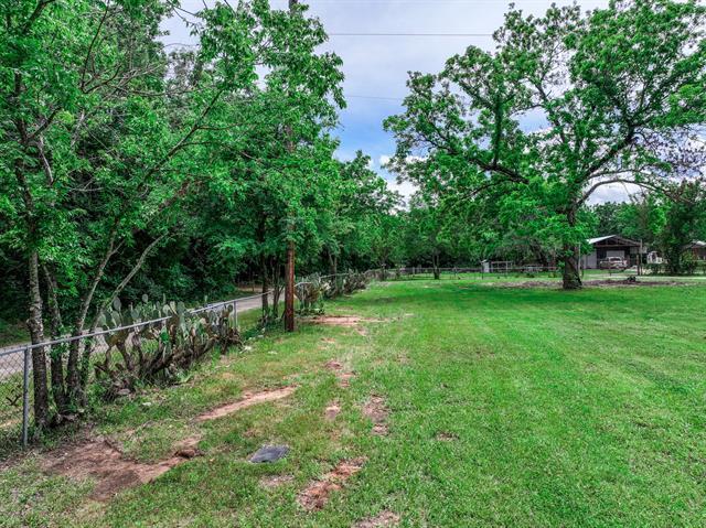 Building Photo - 3706 Private Rd 6256