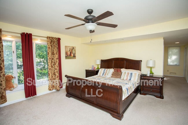 Building Photo - 901 Kresson Rd