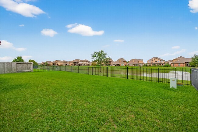 Building Photo - 13815 Wixford Trail