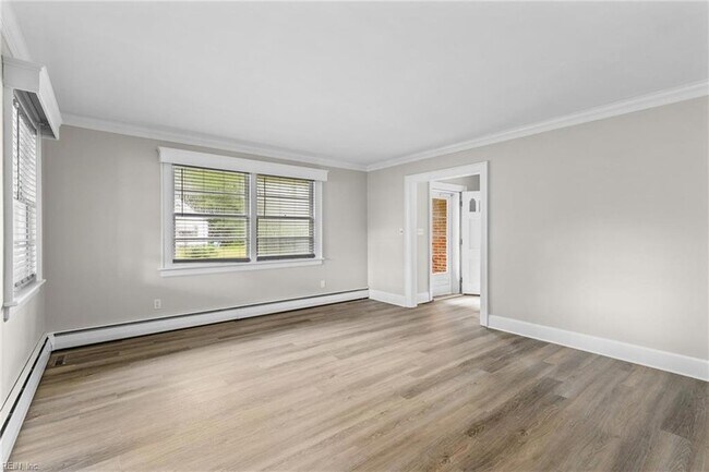 Building Photo - 4200 Dartmouth St